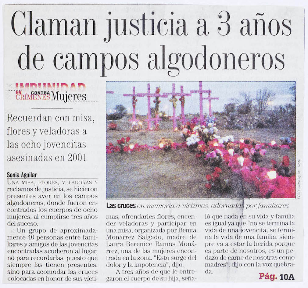  periódico con titulal 'Claman justicia a 3 años de campos algodonero'